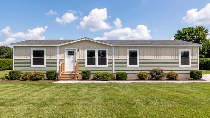 Boone elevation, exterior, and hero home features
