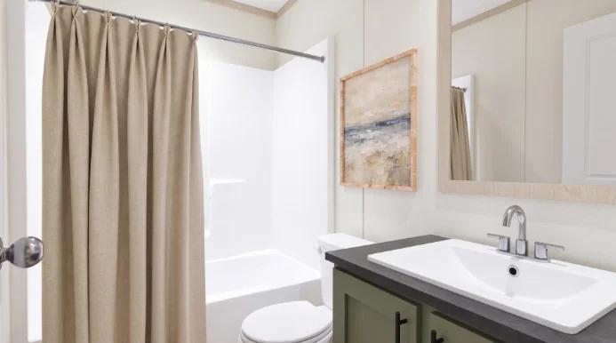  voyage bathroom home features