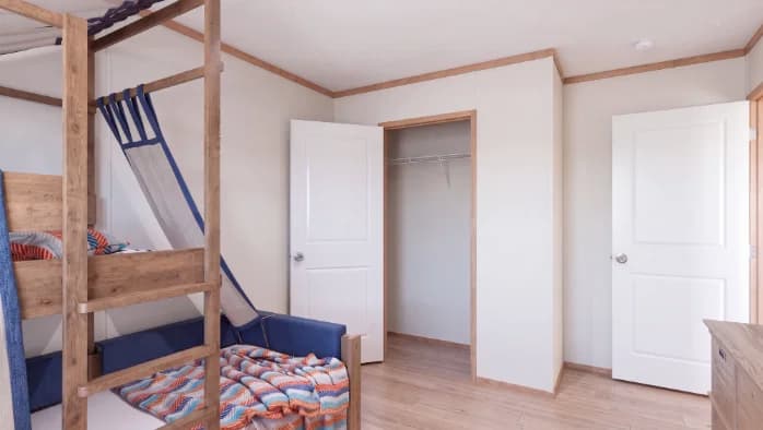 Sevier bedroom home features