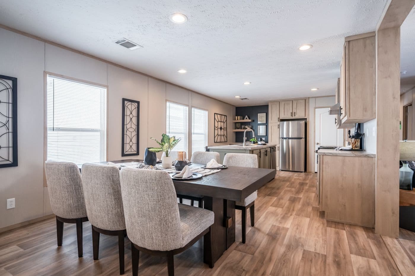 Rainier interior home features