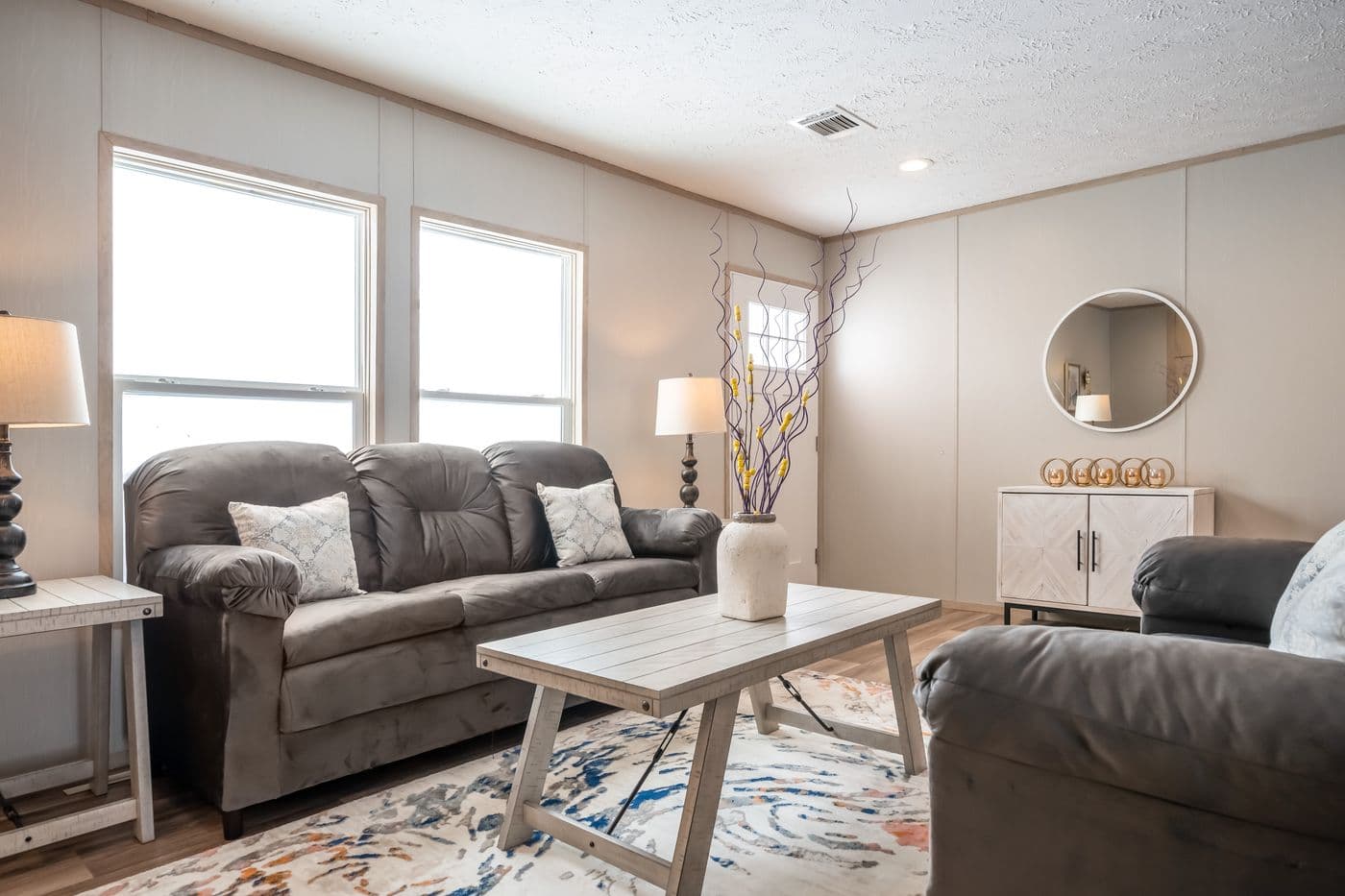 Rio interior home features
